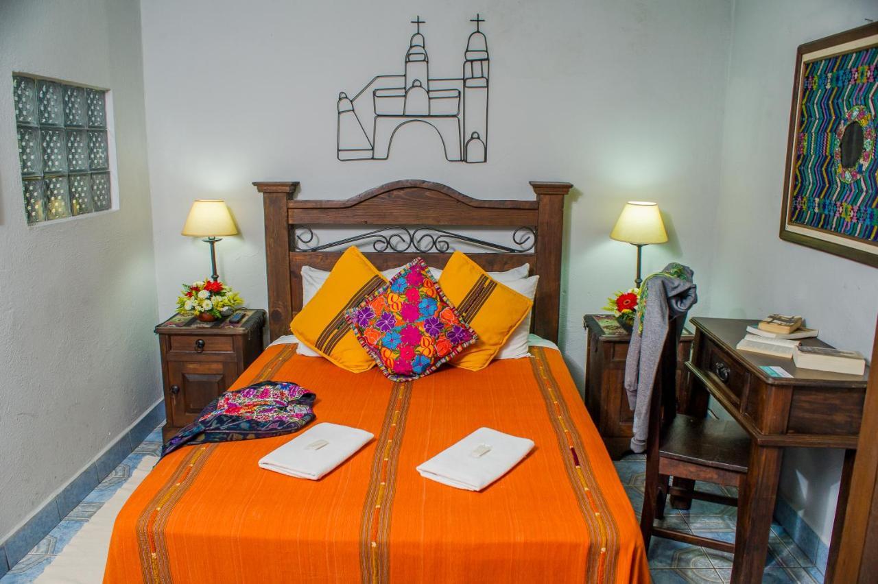 Hotel Casa Rustica By Ahs Antigua Bagian luar foto