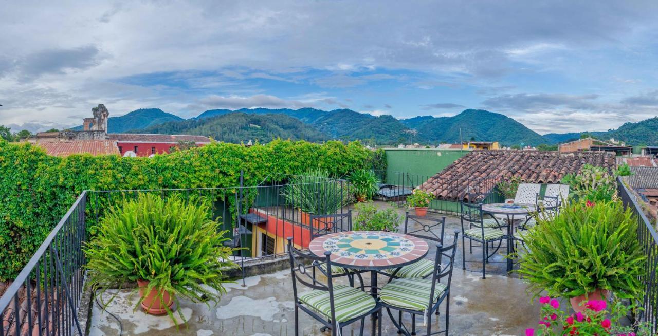 Hotel Casa Rustica By Ahs Antigua Bagian luar foto