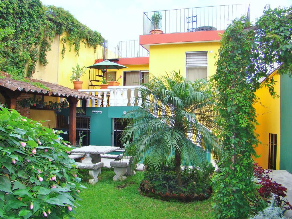 Hotel Casa Rustica By Ahs Antigua Bagian luar foto