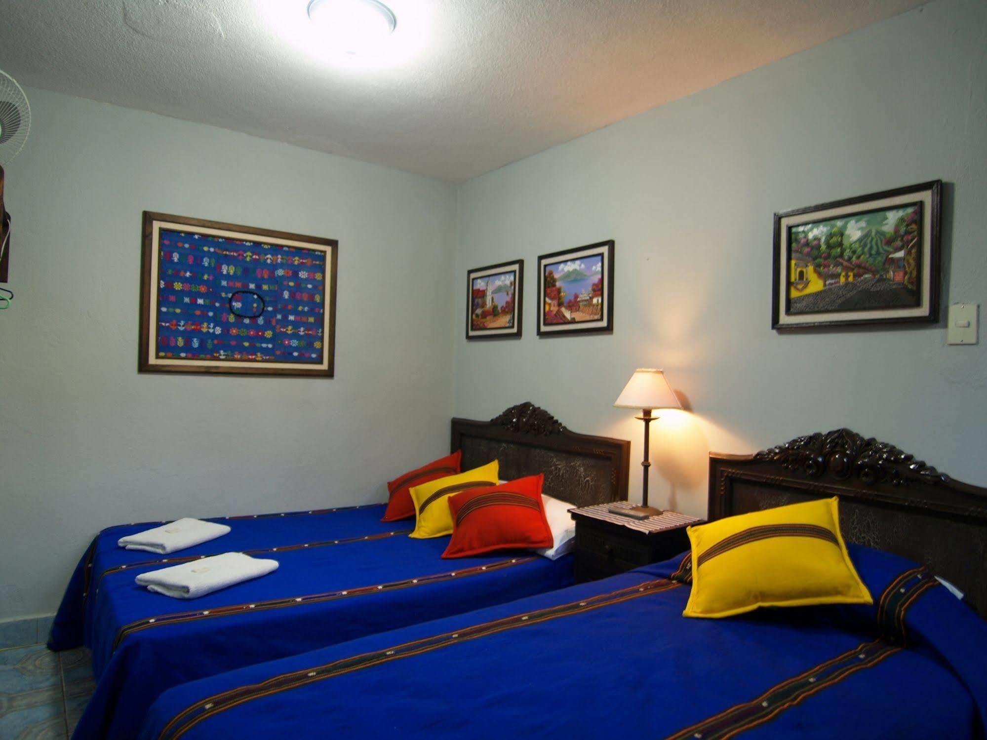 Hotel Casa Rustica By Ahs Antigua Bagian luar foto