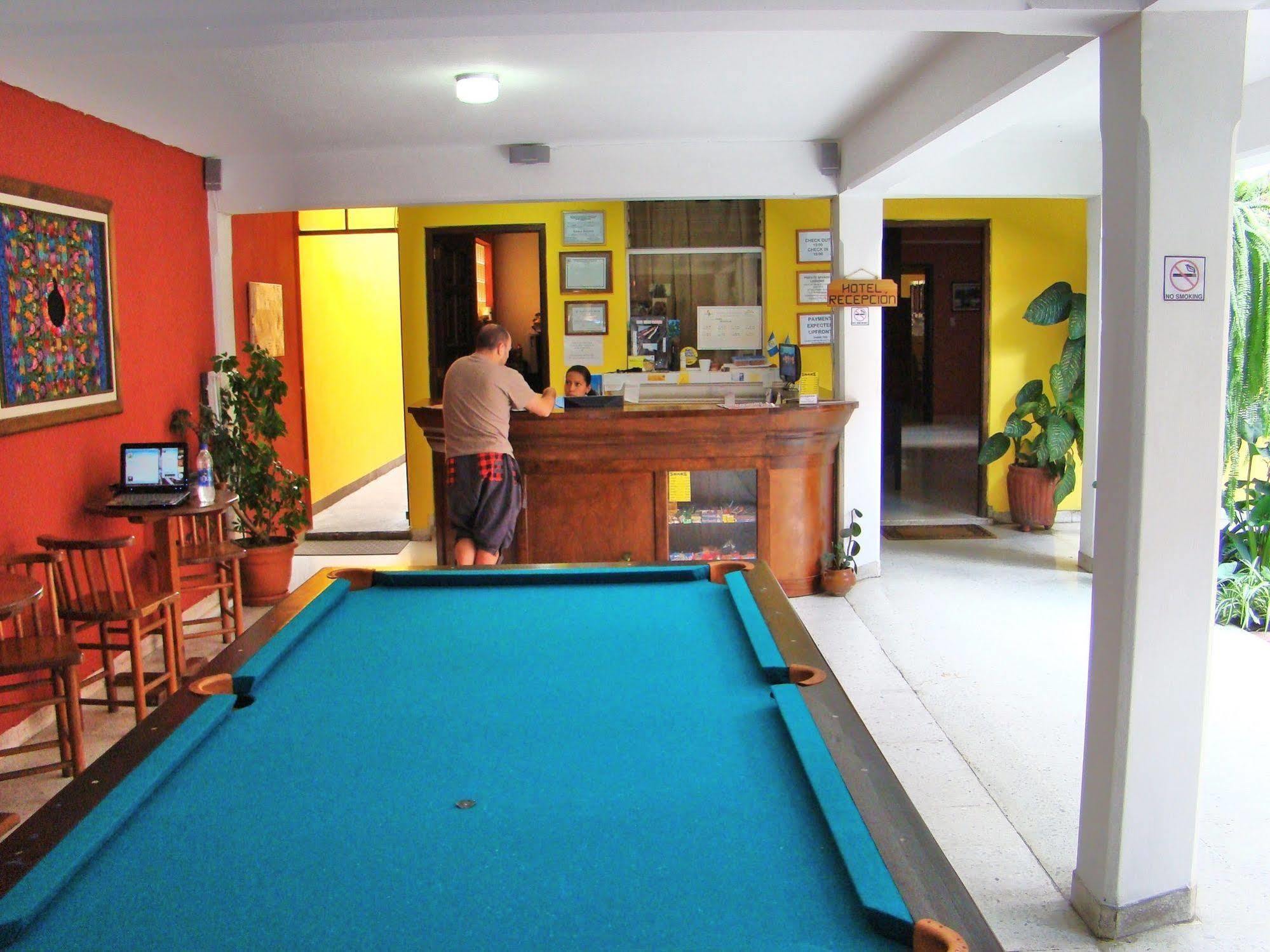 Hotel Casa Rustica By Ahs Antigua Bagian luar foto