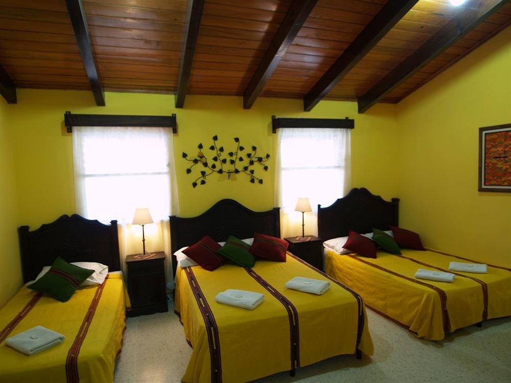Hotel Casa Rustica By Ahs Antigua Bagian luar foto